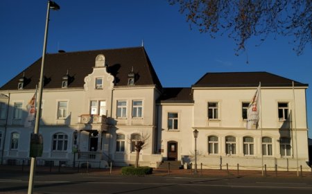 German local councils seek cash for civil protection, bunkers for all