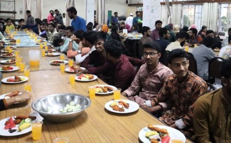 বাকৃবিতে জামালপুর-শেরপুর জেলা সমিতির ইফতার অনুষ্ঠিত