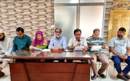 পহেলা জুলাই থেকে কর্মবিরতির ডাক বাকৃবি শিক্ষকদের