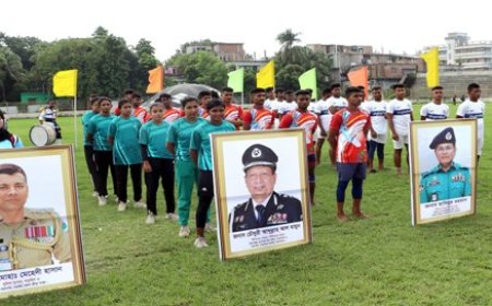 কাবাডি খেলায় নড়াইল সদর থানা পুলিশ চ্যাম্পিয়ন