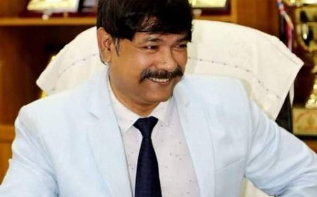 Rashid Askari made new Bangla Academy DG