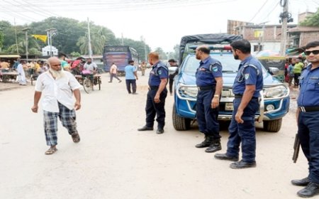 ৬ দিন পর কাজে ফিরলো নড়াইল জেলা পুলিশ