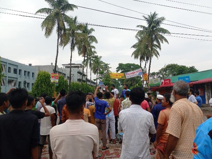 পালিয়ে গেছেন বাকৃবি উপাচার্য, প্রশাসন ও ছাত্রলীগ নেতারা