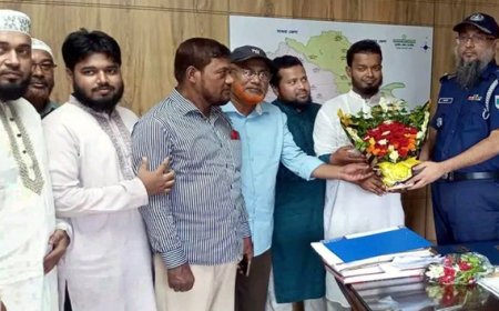 নড়াইলে নবাগত পুলিশ সুপারের সাথে জামায়াত নেতাদের সাক্ষাৎ