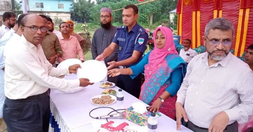 জাতীয় স্কুল, মাদ্রাসা ও কারিগরি শিক্ষা ক্রীড়া পুরস্কার বিতরণ