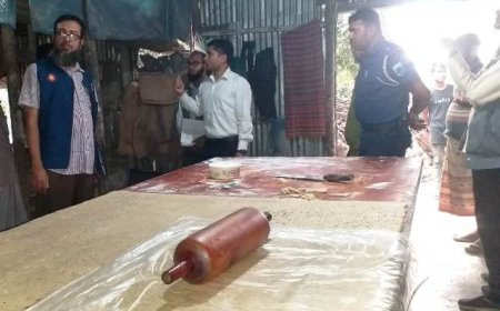 চারঘাটে বিএসটিআই অভিযানে ০৪টি বেকারীকে জরিমানা