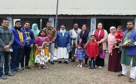 নড়াইলে নবীন-প্রবীণ কবিদের কবিতা পাঠের আসর অনুষ্ঠিত