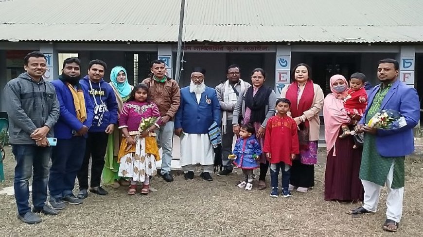 নড়াইলে নবীন-প্রবীণ কবিদের কবিতা পাঠের আসর অনুষ্ঠিত