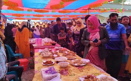ব্যতিক্রমী আয়োজনে আমাদা কলেজে পিঠাউৎসব অনুষ্ঠিত