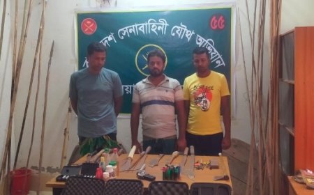 যৌথবাহিনীর অভিযানে ইউপি সদস্যসহ আটক ৩, অস্ত্র উদ্ধার