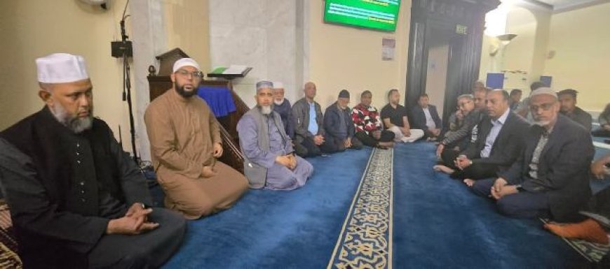 আব্দুল গাফফার চৌধুরীর স্মরণে লন্ডনে দোয়া ও মিলাদ