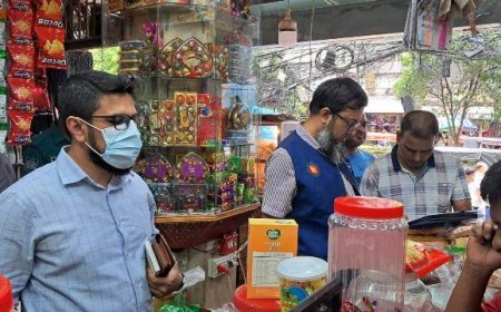 রাজশাহীতে বিএসটিআই অনুমোদনবিহীন বেকারীকে জরিমানা