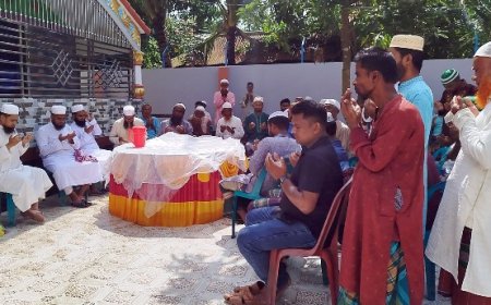 শ্রমিকদল নেতাদের শুভেচ্ছা বিনিময় ও দোয়া অনুষ্ঠিত