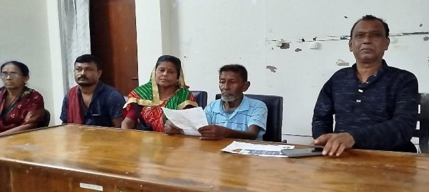 নড়াইলে প্রতিবন্ধীর জমি প্রতারণা করে লিখে নেয়ার অভিযোগ