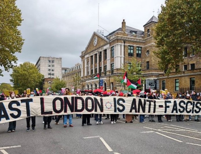 পূর্ব লন্ডনে বর্ণবাদের বিরুদ্ধে শান্তি সমাবেশ