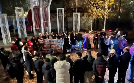 লন্ডনে শহীদ বুদ্ধিজীবী দিবসে প্রদীপ প্রজ্বলন ও আবৃত্তি অনুষ্ঠান