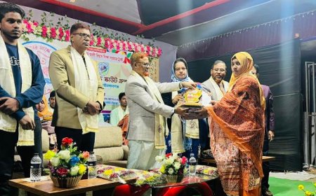 গোমস্তাপুরে স্কাউটস এর কৃতি শিক্ষার্থী সংবর্ধনা 