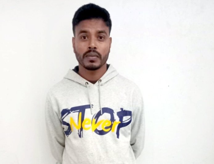 ভ্যানচালক হত্যা মামলার আসামি বাগেরহাট থেকে গ্রেফতার