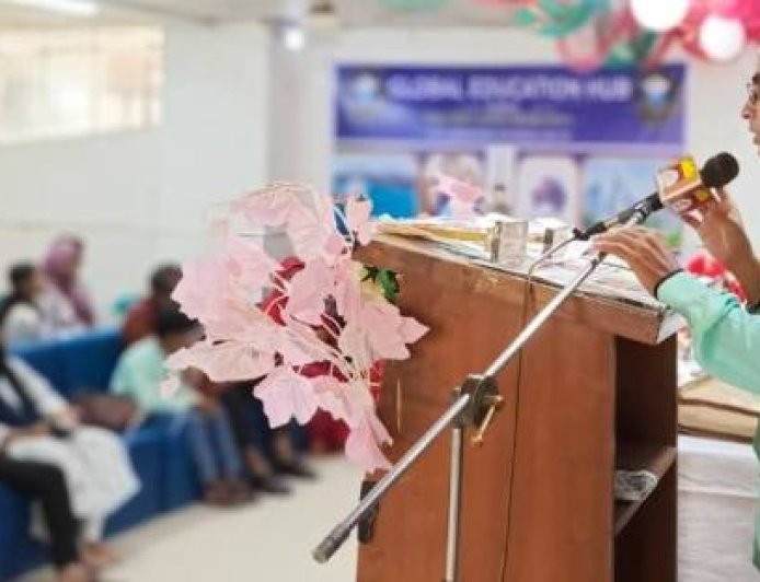 এখনো মানবাধিকার হ্যাঙ্গারে ঝোলানো: মেহেদী