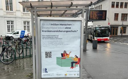 Plakatkampagne in Bonn: Hilfe für Menschen ohne Krankenversicherung sichtbar machen