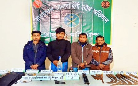সেনাবাহিনীর যৌথ অভিযানে অস্ত্র ও গুলি উদ্ধার, গ্রেফতার ৪