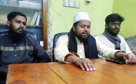 নড়াইলে হাতপাখার অফিস আগুনে পোড়ানোর অভিযোগ