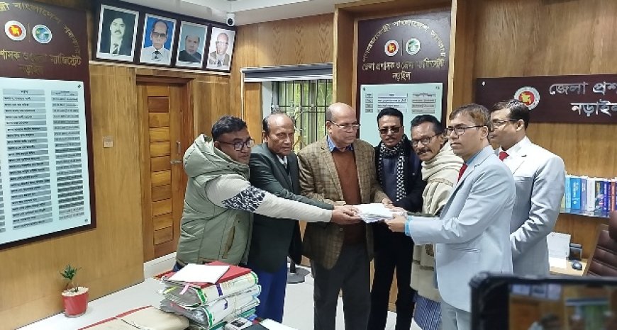 নড়াইল-২ আসনে বিএনপি প্রার্থী ফরহাদের মনোনয়নপত্র দাখিল