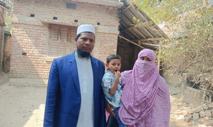 গোমস্তাপুরে মব সৃষ্টি করে জামায়াত কর্মিকে মারধর  