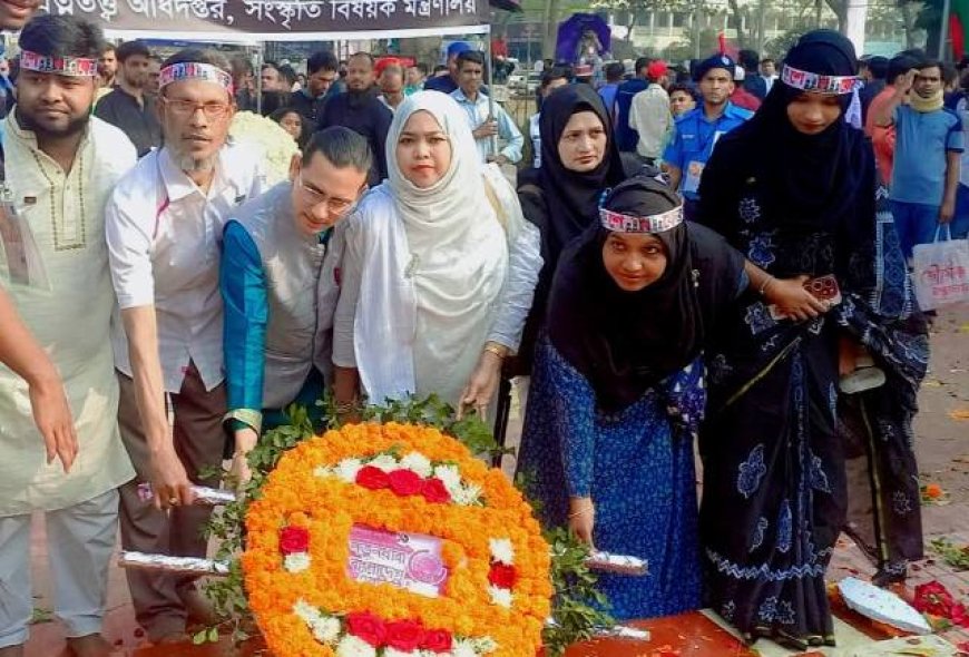 ঊর্দু বা অন্য ভাষায় নয়; সকল স্লোগান বাংলা ভাষায় দাবি  
