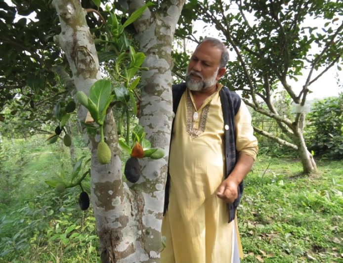 স্বাধীনতা পদকের জন্য মনোনীত বাকৃবির অবসরপ্রাপ্ত অধ্যাপক রহিম