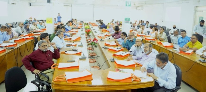 দেশীয় ছত্রাক থেকে জৈব বালাইনাশক উদ্ভাবনে বাকৃবির উদ্যোগ