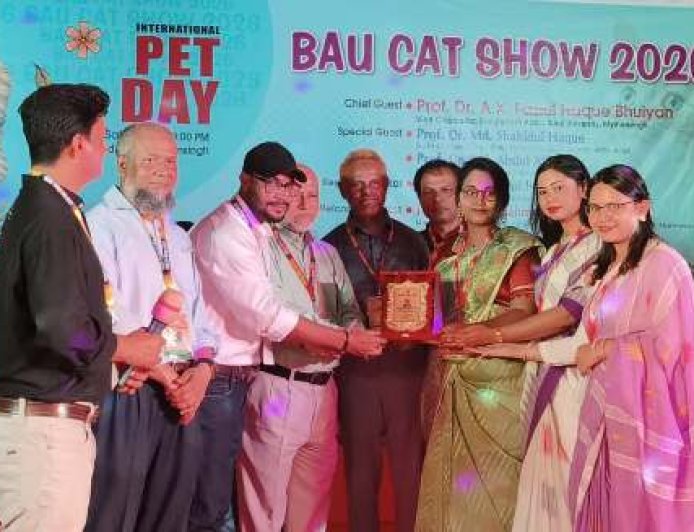 বিড়ালপ্রেমীদের জন্য বাকৃবিতে ভিন্নধর্মী আয়োজন  