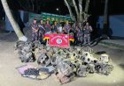 সীমান্তে পাথরের ট্রাকে মিলল ভারতীয় ট্রাক যন্ত্রাংশের বিশাল চালান