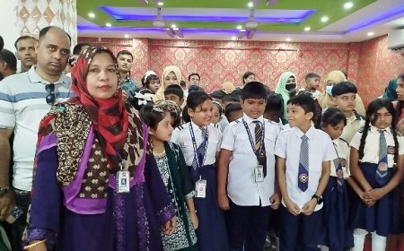 ১৪৩ জন কৃতি শিক্ষার্থীকে মেধাবৃত্তি ও সনদপত্র প্রদান