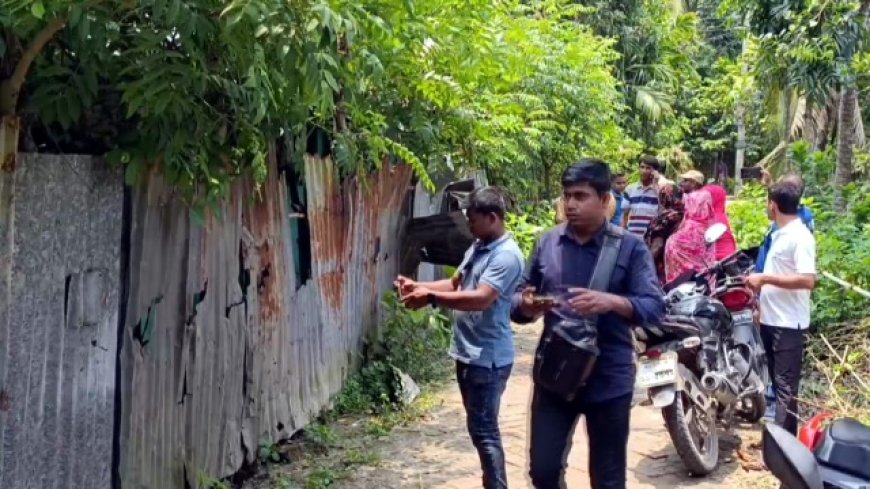 লোহাগড়ায় প্রতিপক্ষের বাড়িঘর ভাঙচুর ও চাঁদা দাবির অভিযোগ