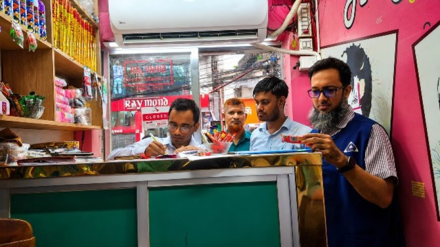 বিএসটিআই’র অনুমোদনহীন কেক ও চকলেট বিক্রি করায় জরিমানা