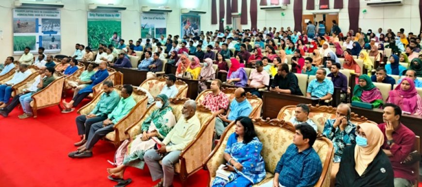 নবীনবরণের মাধ্যমে কম্বাইন্ড ডিগ্রীর প্রথম ব্যাচের যাত্রা শুরু 
