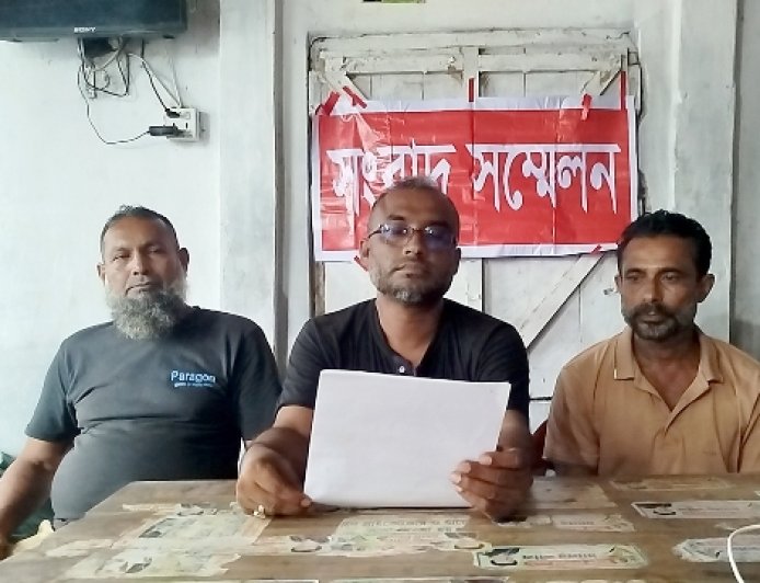কালিয়ায় অপপ্রচারের অভিযোগে সংবাদ সম্মেলন অনুষ্ঠিত