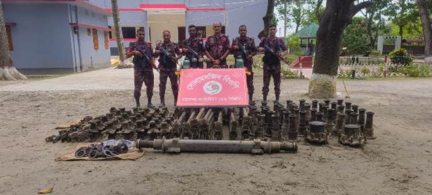 বিজিবির অভিযানে ভারতীয় ট্রাকের যন্ত্রাংশ জব্দ